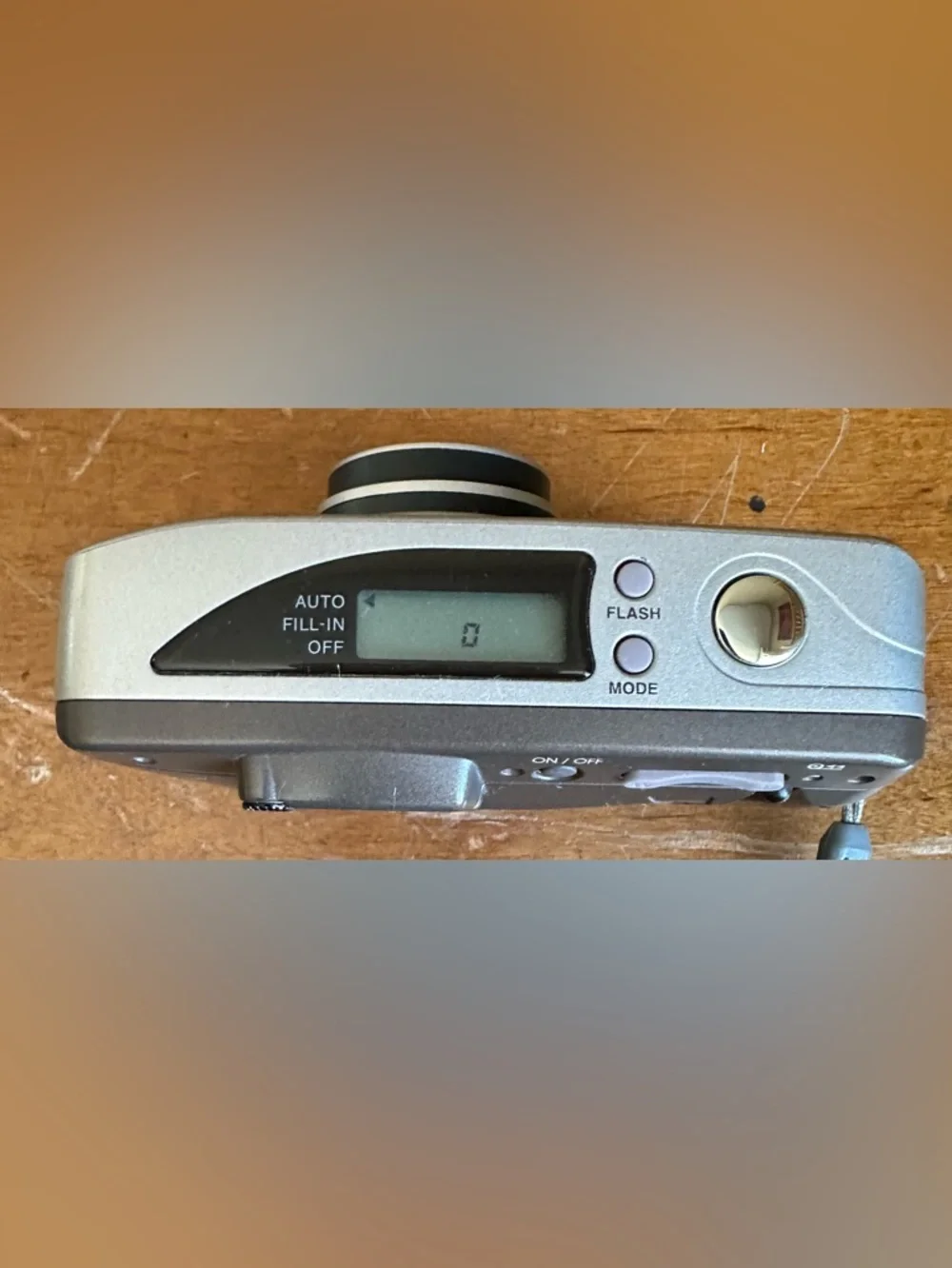 Vintage Samsung Fino 70s Compact 35mm Film Camera w/38-70mm Automatic Macro Lens